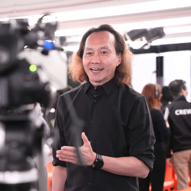 马启仁, 校友