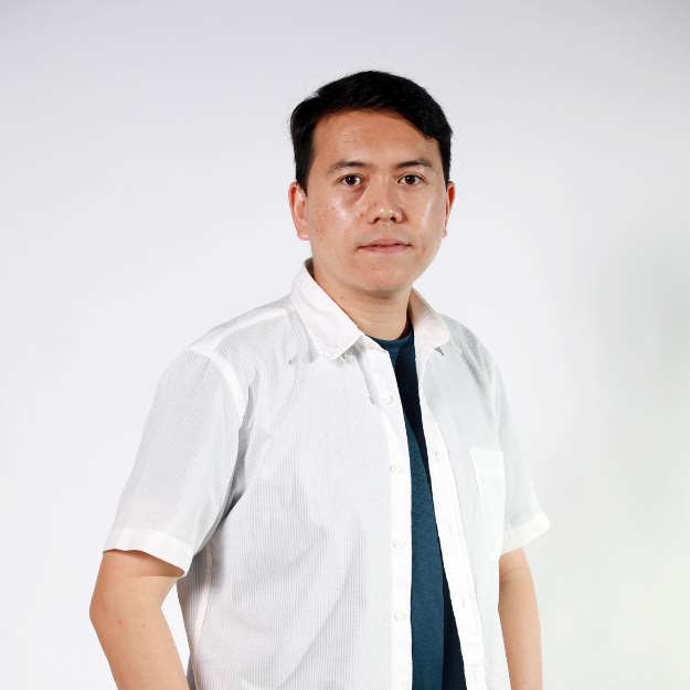 黄伟杰, 校友